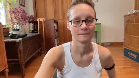 Lee online show from February 13, 2025, 4:39 pm