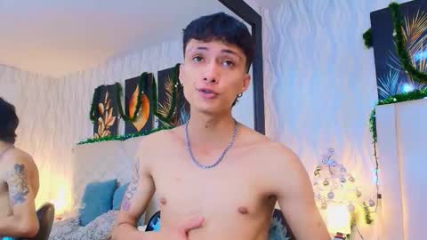 Lean online show from December 17, 2025, 10:05 pm