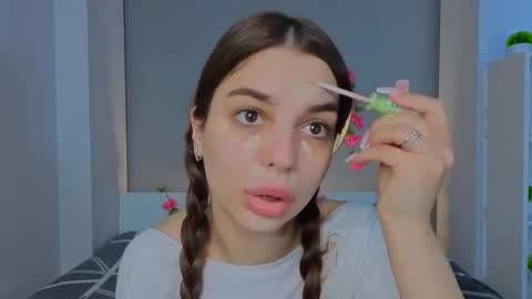 Snapshot of leandraconcatelli chatting on February 6, 2026, 6:18 am Sophie online show from February 6, 2026, 6:18 am