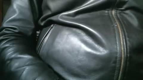 Snapshot of leathermotocross001 chatting on October 14, 2025, 4:19 pm Leathermotocross online show from October 14, 2025, 4:19 pm