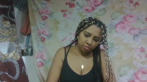 leatiana online show from April 10, 2026, 8:30 am