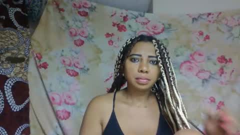 Snapshot of leatianaa chatting on May 18, 2026, 1:02 am leatianaa online show from May 18, 2026, 1:02 am