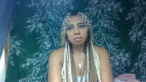 leatianaa online show from July 4, 2026, 9:37 am
