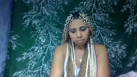 leatianaa online show from July 4, 2026, 11:22 pm