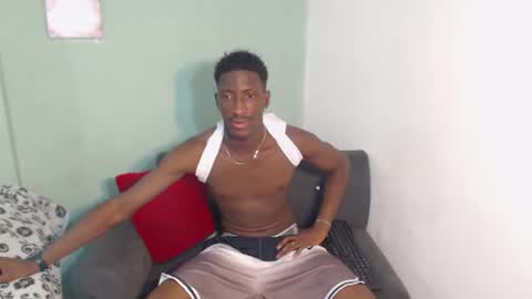 lebronmax_36 online show from June 26, 2026, 7:18 pm