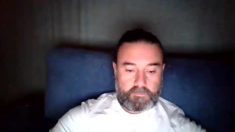 Snapshot of lecheare28 chatting on November 18, 2025, 6:12 pm lecheare28 online show from November 18, 2025, 6:12 pm