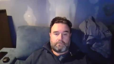 Snapshot of lecheare28 chatting on March 24, 2026, 11:15 am lecheare28 online show from March 24, 2026, 11:15 am