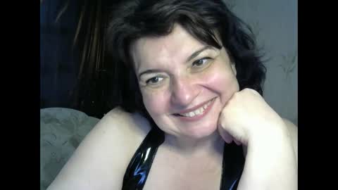 LedyNika online show from April 18, 2026, 11:25 am