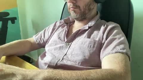 lee_8891 online show from August 5, 2026, 9:34 am