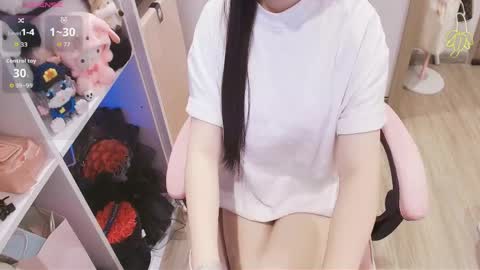 Snapshot of lee_cute18 chatting on May 22, 2026, 2:40 am Lee online show from May 22, 2026, 2:40 am
