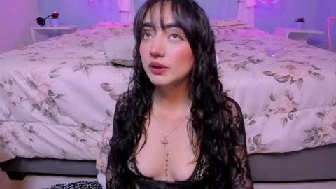 Leah Carter  online show from June 2, 2026, 3:41 am