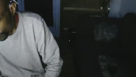 Snapshot of leeguy_hugedick chatting on March 7, 2026, 9:17 am Ebony DeafGuy online show from March 7, 2026, 9:17 am