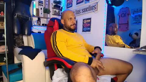 Snapshot of leenar_key chatting on February 26, 2026, 2:05 pm leenar_key online show from February 26, 2026, 2:05 pm