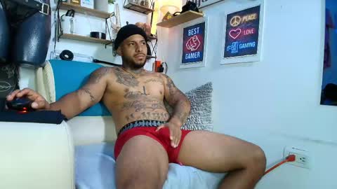 leenar_key online show from May 28, 2026, 12:02 pm