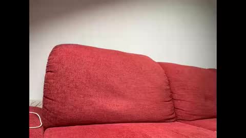 leexxx_69 online show from September 24, 2025, 12:52 pm