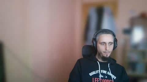 lefrenchiies online show from April 9, 2026, 3:39 pm