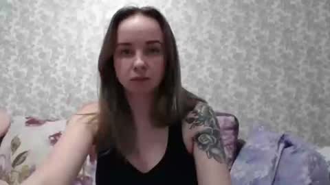 Snapshot of leggywily25 chatting on February 3, 2026, 6:22 am leggywily25 online show from February 3, 2026, 6:22 am