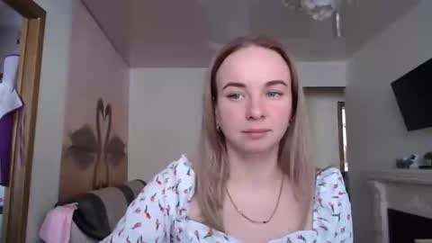 Snapshot of leggywily25 chatting on March 10, 2026, 10:20 am leggywily25 online show from March 10, 2026, 10:20 am