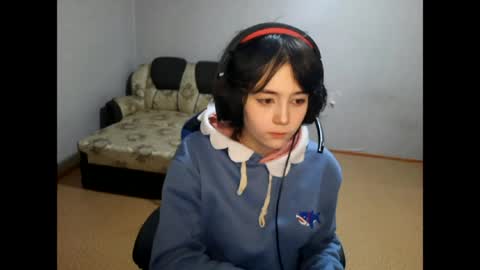 Viola online show from April 9, 2026, 9:20 pm