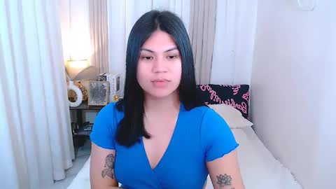 Snapshot of leighcortesi chatting on October 17, 2025, 7:44 am Cailey online show from October 17, 2025, 7:44 am
