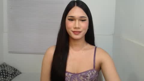 Snapshot of leighs_celine chatting on February 14, 2026, 11:45 pm leighs_celine online show from February 14, 2026, 11:45 pm