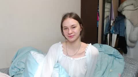 Snapshot of leila_bambi chatting on February 11, 2025, 6:22 pm leila_bambi online show from February 11, 2025, 6:22 pm