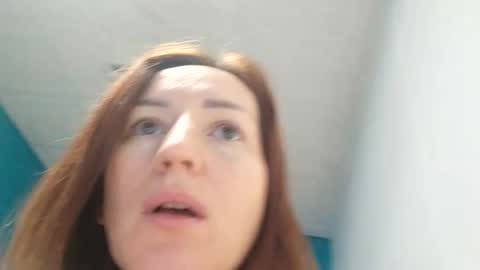 Snapshot of leila_cam18 chatting on December 9, 2024, 12:51 pm Leila online show from December 9, 2024, 12:51 pm