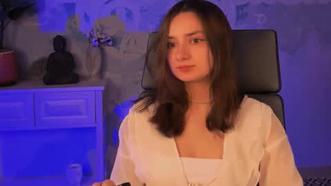 LeilaMurphy online show from February 28, 2025, 8:53 am