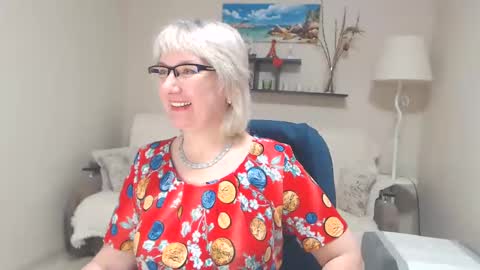 Snapshot of leilamays chatting on February 13, 2025, 7:13 am Leila Kinky online show from February 13, 2025, 7:13 am