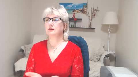 Snapshot of leilamays chatting on February 18, 2025, 4:26 am Leila Kinky online show from February 18, 2025, 4:26 am