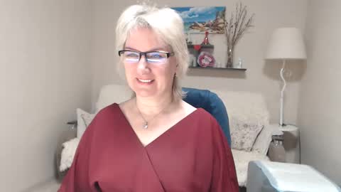 Leila Kinky online show from March 5, 2026, 4:52 am