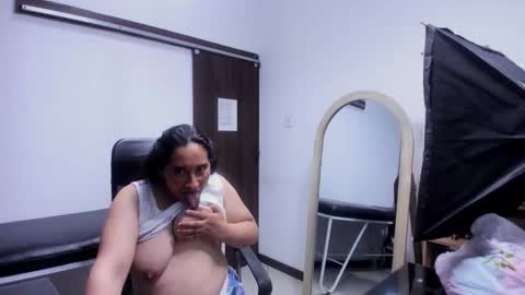 Leila online show from March 16, 2026, 11:14 am