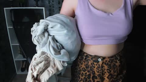 Lela online show from January 26, 2025, 6:07 am