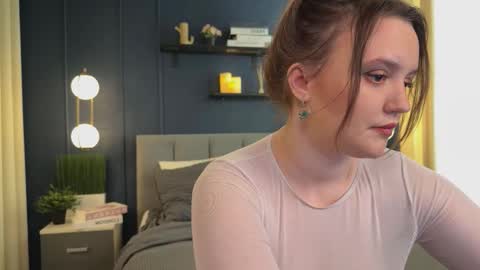 Snapshot of lela_ryan chatting on January 17, 2026, 4:54 pm Lela online show from January 17, 2026, 4:54 pm