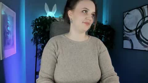 Snapshot of lela_ryan chatting on February 21, 2026, 10:22 pm Lela online show from February 21, 2026, 10:22 pm