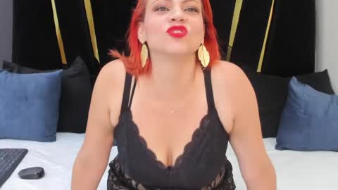 Snapshot of leloo_swift chatting on April 29, 2026, 11:44 pm Leloo online show from April 29, 2026, 11:44 pm
