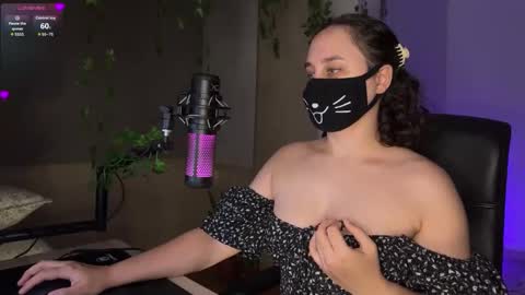 Lemi online show from November 8, 2025, 8:29 pm