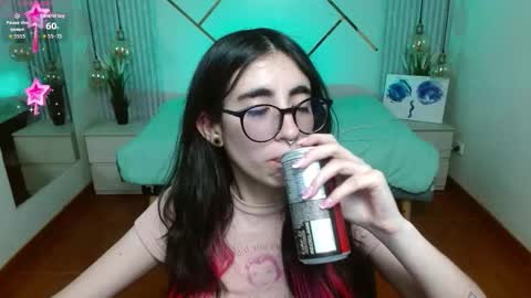 Lena online show from February 18, 2026, 8:27 pm