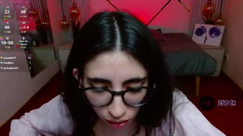 Snapshot of lena_roses chatting on June 11, 2026, 12:32 am Lena online show from June 11, 2026, 12:32 am