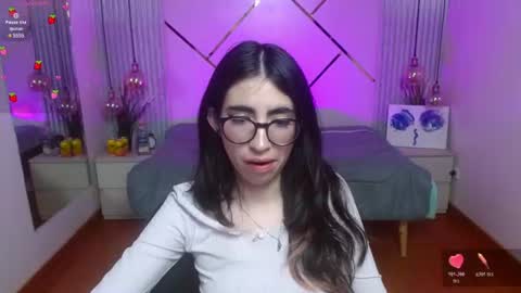 Snapshot of lena_roses chatting on July 8, 2026, 8:13 pm Lena online show from July 8, 2026, 8:13 pm