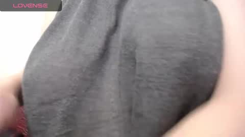 Snapshot of lenagolden chatting on December 22, 2025, 2:14 pm lenagolden online show from December 22, 2025, 2:14 pm