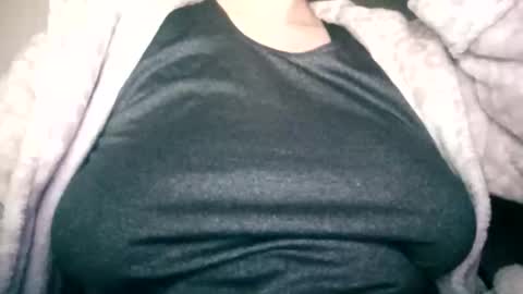 Snapshot of lenagolden chatting on February 12, 2026, 2:56 pm lenagolden online show from February 12, 2026, 2:56 pm