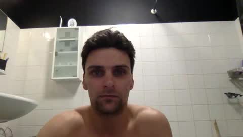 Snapshot of lendariokiss chatting on March 23, 2026, 10:25 pm Armando online show from March 23, 2026, 10:25 pm