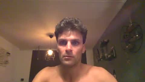 Snapshot of lendariokiss chatting on May 26, 2026, 7:43 pm Armando online show from May 26, 2026, 7:43 pm