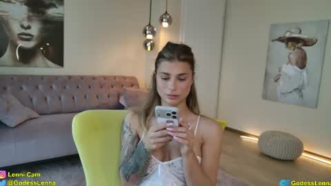 Lenna Goddess online show from June 28, 2026, 4:51 am