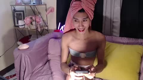 Snapshot of lennonxshit chatting on December 5, 2024, 4:20 am JANE online show from December 5, 2024, 4:20 am