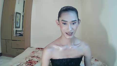 Snapshot of lennonxshit chatting on February 17, 2025, 12:43 am JANE online show from February 17, 2025, 12:43 am