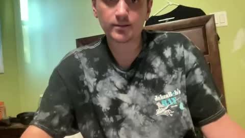 Snapshot of lennyhenny2024 chatting on November 17, 2025, 12:11 pm lenny online show from November 17, 2025, 12:11 pm