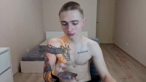 Snapshot of leo__miller chatting on February 17, 2026, 8:11 am LEO online show from February 17, 2026, 8:11 am