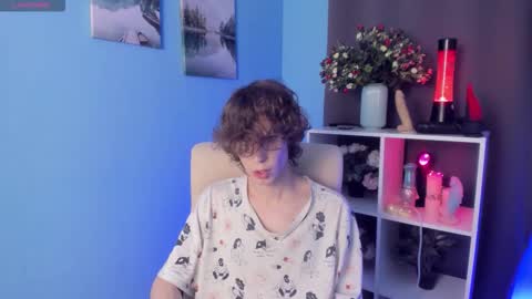 Snapshot of leo_bensyten chatting on October 26, 2025, 2:01 pm Leo online show from October 26, 2025, 2:01 pm